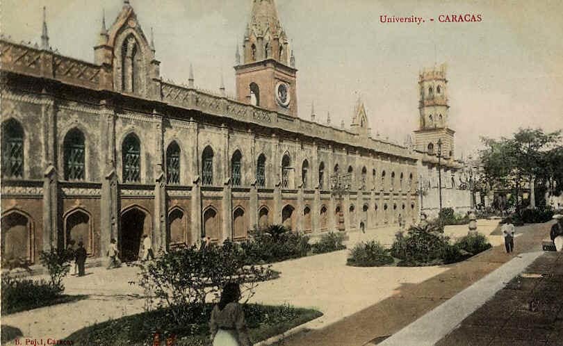 Fachada neogótica de la antigua Universidad Central de Venezuela —hoy Palacio de las Academias— en una postal de 1911, antes del traslado a la Ciudad Universitaria